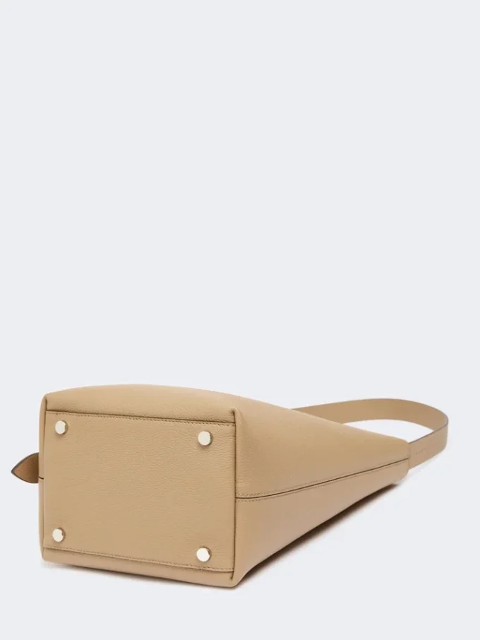 – Archetipo-Ledertasche in mittlerer Größe, Farbe: Mud – Archetipo-Ledertasche in mittlerer Größe, Farbe: Mud