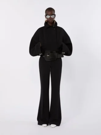 Ausgestellte Stretch-Viskosehose, schwarz