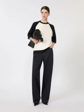 Boxy-Pullover aus Stretch-Viskose, weiß-blau