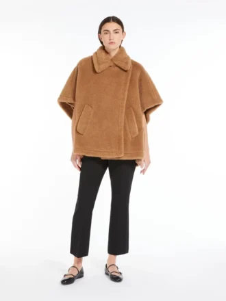Cape aus Teddy-Stoff, kamelfarben
