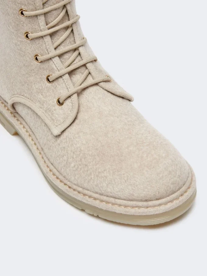 Combat-Stiefel aus reinem Kaschmir, beige Combat-Stiefel aus reinem Kaschmir, beige