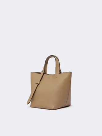 Extra kleine Archetipo-Tasche aus Leder, schlammfarben