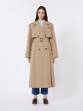 Fließender Trenchcoat aus Baumwolle und Nylon, haselnussbraun