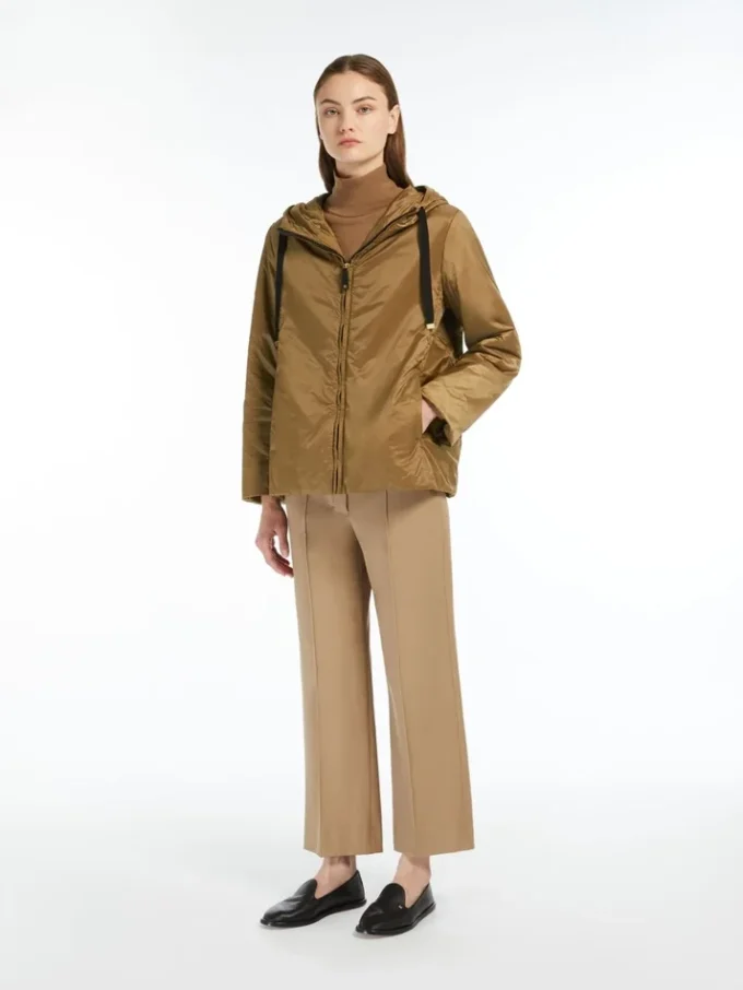 Gepolsterte, wasserabweisende Kapuzenjacke, karamellfarben Gepolsterte, wasserabweisende Kapuzenjacke, karamellfarben
