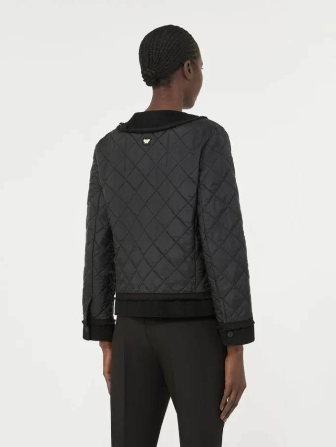 Gesteppte, verkürzte Jacke aus wasserabweisendem Canvas, schwarz Gesteppte, verkürzte Jacke aus wasserabweisendem Canvas, schwarz