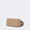 Handtasche aus glattem Leder, schlammfarben Handtasche aus glattem Leder, schlammfarben