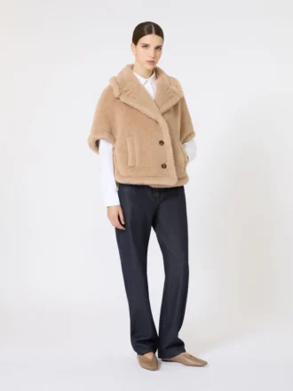 Kape aus Teddy-Stoff aus Alpaka und Kaschmir in boxiger Passform, beige