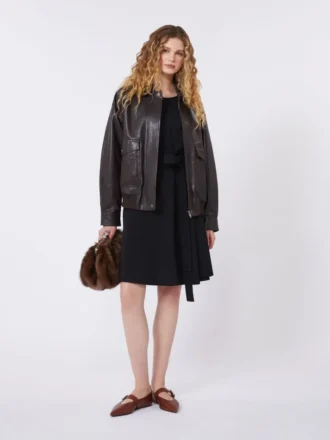 Kleid aus Crêpe-Jersey, schwarz