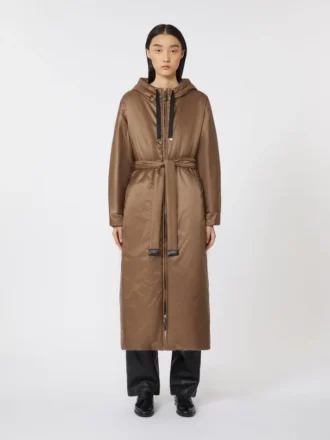 Langer, wasserabweisender, wattierter Parka aus Canvas, tabakfarben Langer, wasserabweisender, wattierter Parka aus Canvas, tabakfarben