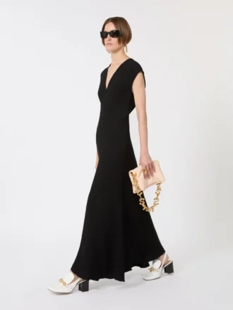 Langes Kleid mit V-Ausschnitt aus Canneta, schwarz