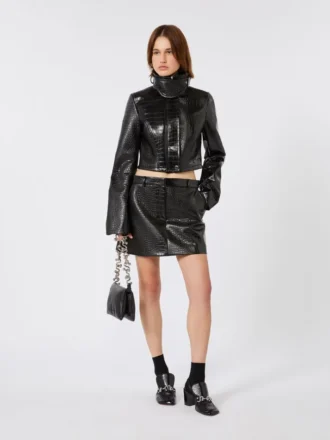 Minirock aus Lackleder in Alligator-Optik, schwarz