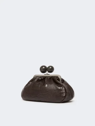 Mittlere Pasticcino-Tasche aus Leder mit Krokodilprägung, dunkelbraun Mittlere Pasticcino-Tasche aus Leder mit Krokodilprägung, dunkelbraun
