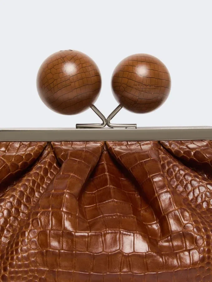 Mittlere Pasticcino-Tasche aus Leder mit Krokodilprägung, rotbraun Mittlere Pasticcino-Tasche aus Leder mit Krokodilprägung, rotbraun