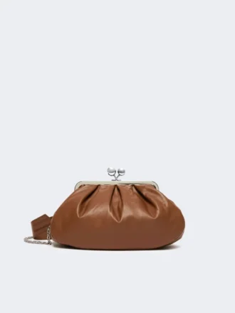 Mittlere Pasticcino-Tasche aus Schafsleder, tabakfarben