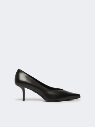 Pumps aus Glattleder, schwarz