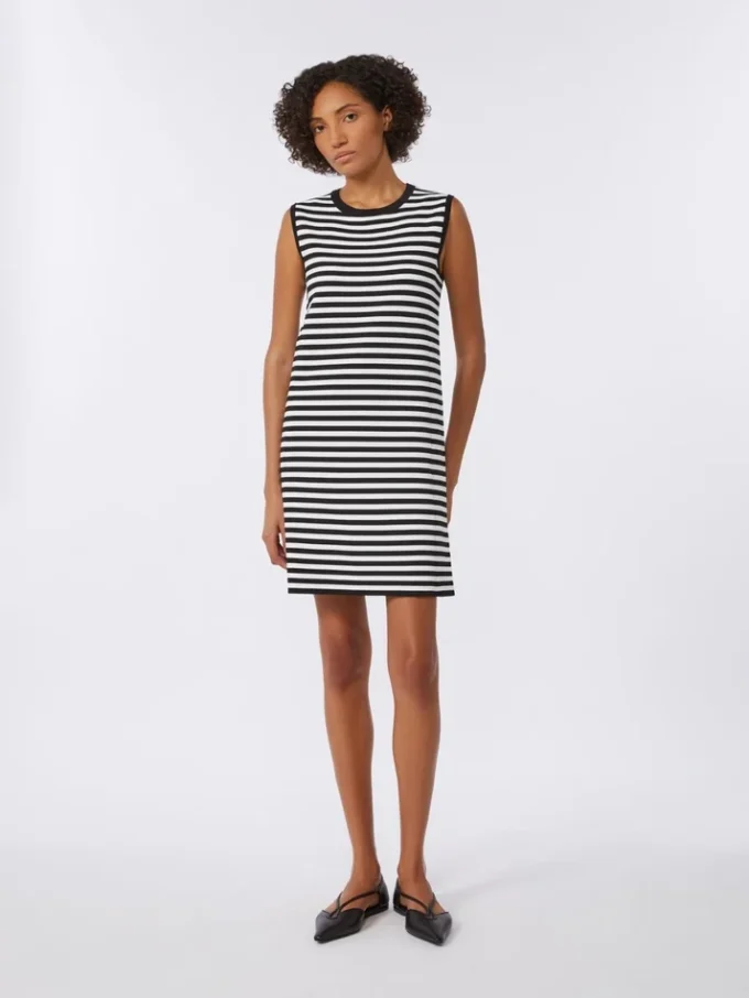 Ärmelloses Kleid aus Viskose-Crêpe-Garn, schwarz Ärmelloses Kleid aus Viskose-Crêpe-Garn, schwarz