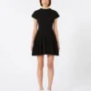 Strickkleid, tailliert, schwarz Strickkleid, tailliert, schwarz
