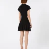 Strickkleid, tailliert, schwarz Strickkleid, tailliert, schwarz