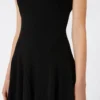 Strickkleid, tailliert, schwarz Strickkleid, tailliert, schwarz