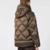 Wasserabweisende Daunenjacke aus Canvas mit Gürtel, haselnussbraun Wasserabweisende Daunenjacke aus Canvas mit Gürtel, haselnussbraun